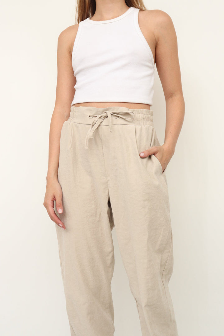 Jogger Beige Suave