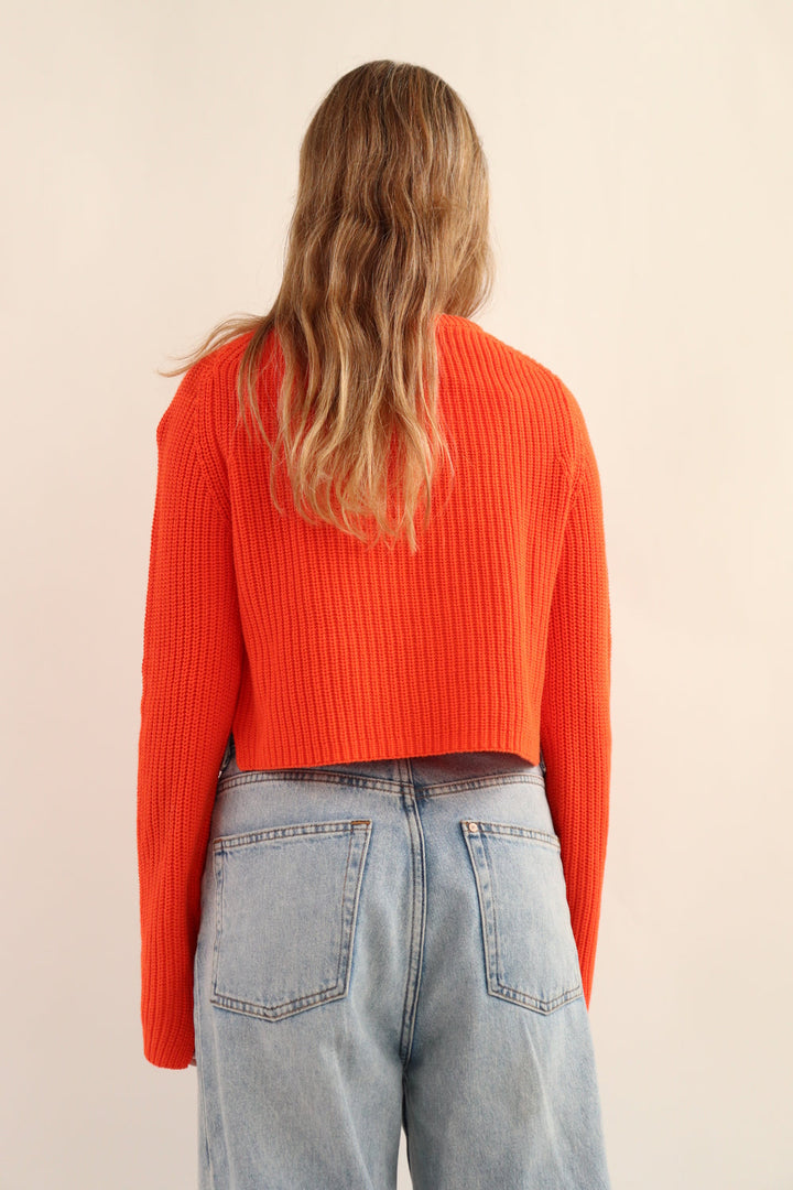 Buzo Naranja Crop