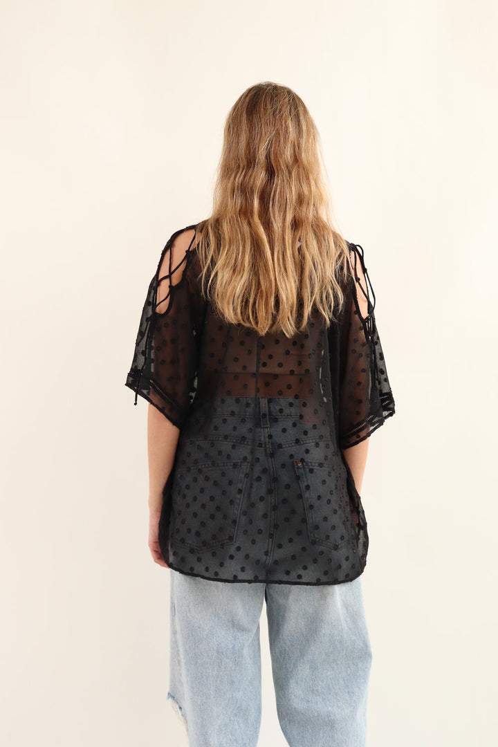 Blusa Negra Puntos