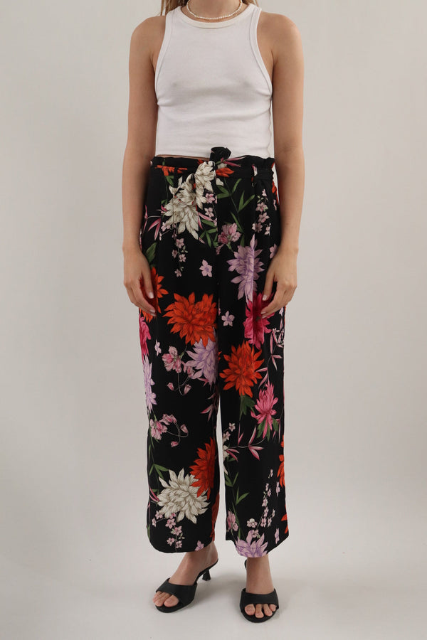 Pantalon Negro Flores